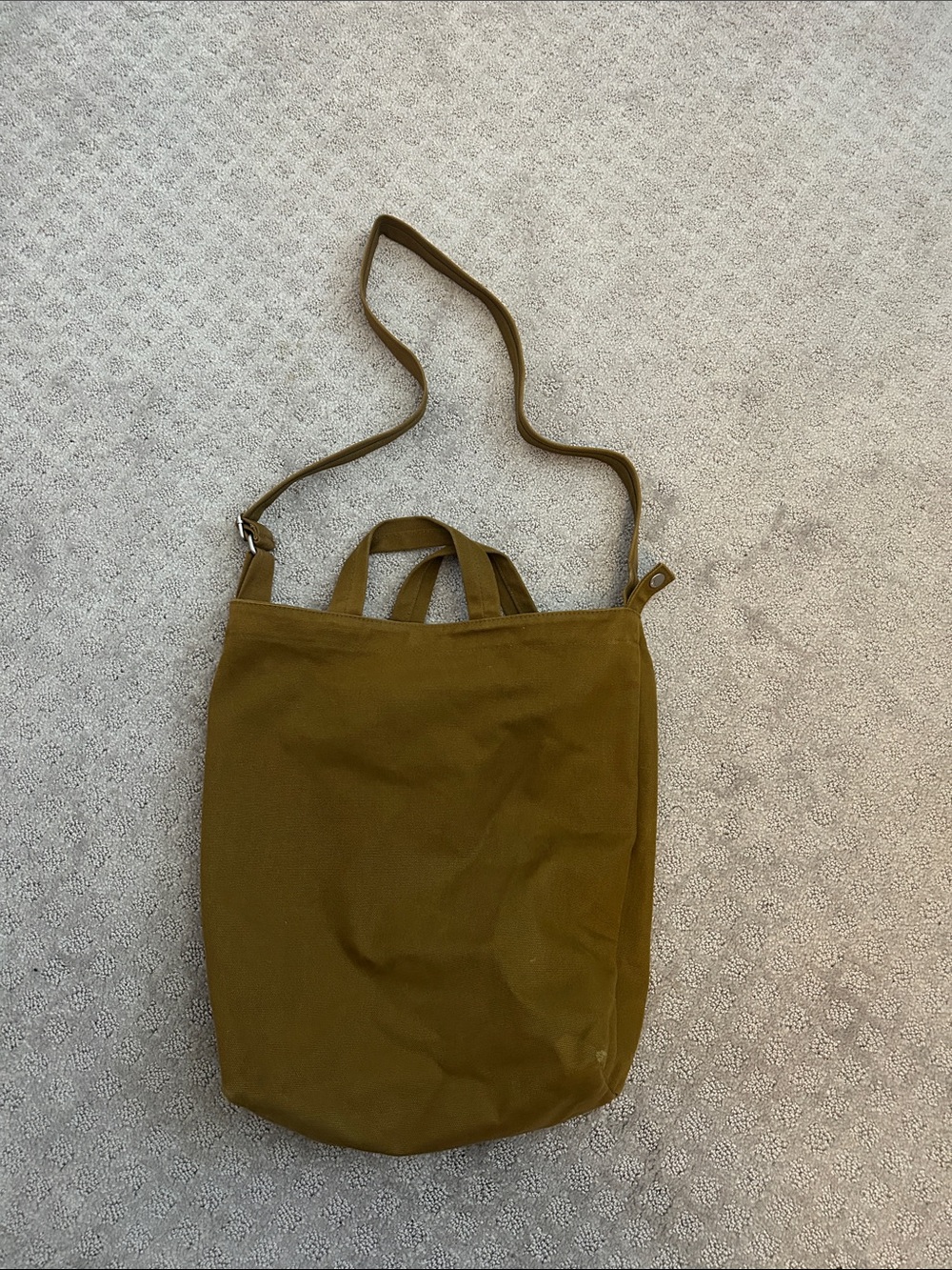 BAGGU Olive Green  Canvas Tote with Crossbody Strap